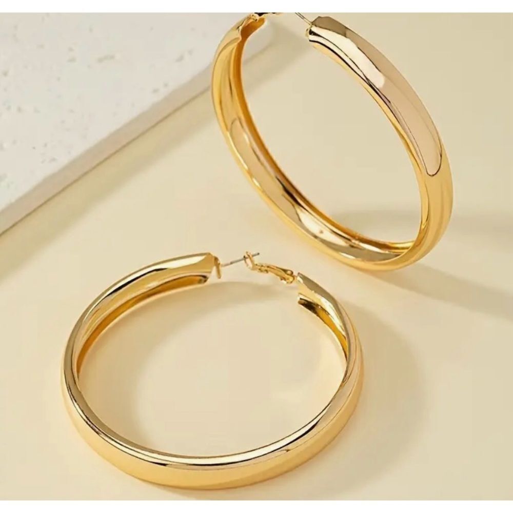💛 NEW Shiny large gold filled hoop earrings 💛